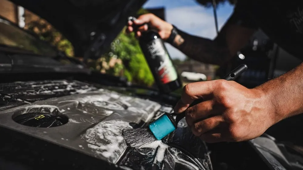 Čistič motorového prostoru Auto Finesse Eradicate 1000 ml - foto 5