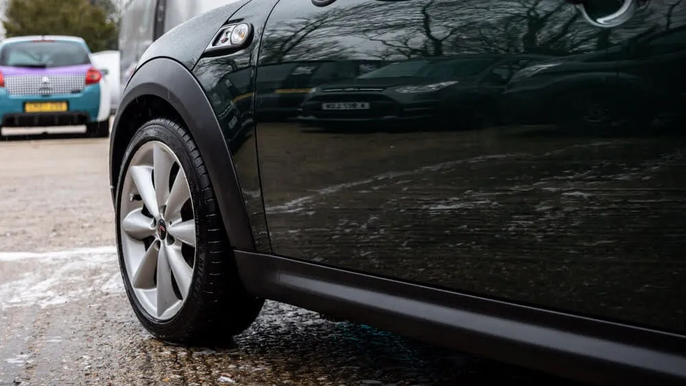 Předmytí bez pěny Auto Finesse Dynamite 2500 ml koncentrát - foto 3