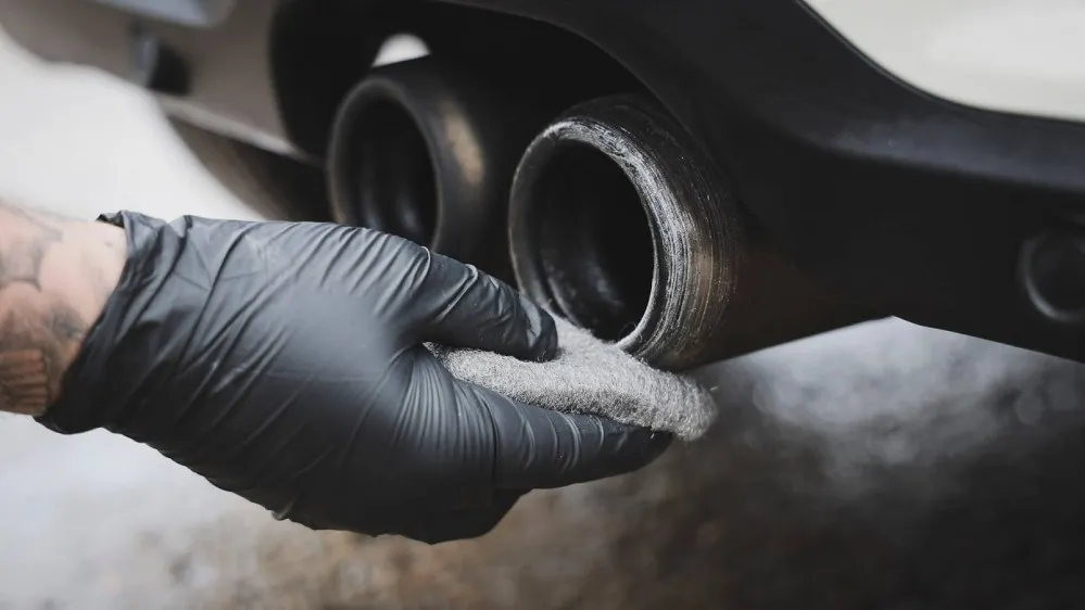 Leštěnka na kovy a výfuky Auto Finesse Mercury Xtreme 250 ml - foto 2