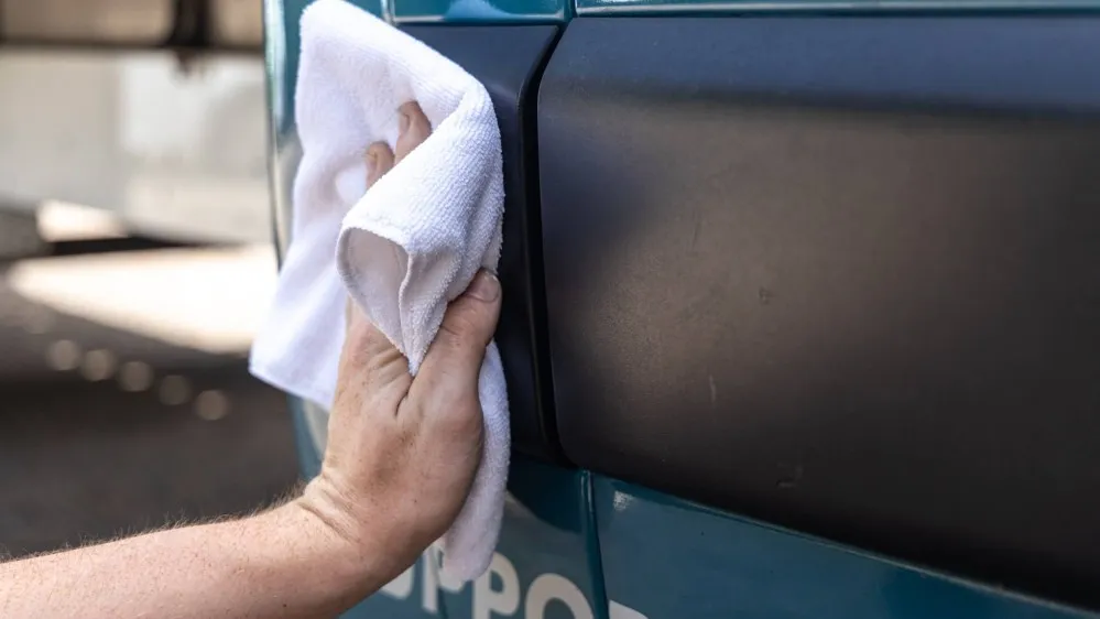 Oživovač a ochrana plastů v interiéru Auto Finesse Dressle 1000 ml - foto 3