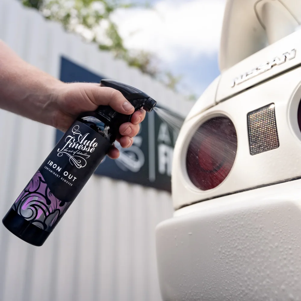 Odstraňovač polétavé rzi a brzdového prachu Auto Finesse Iron Out 500 ml - foto 3
