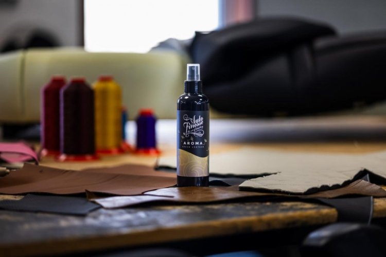 Vůně v rozprašovači Auto Finesse Spray Air - Čistá bavlna