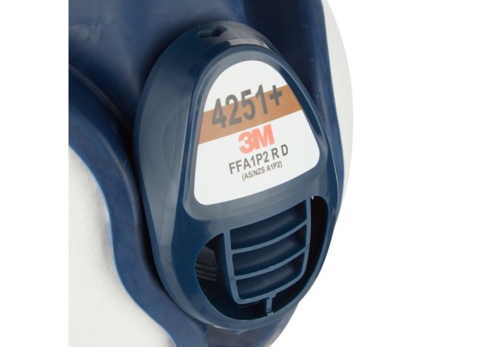 3M™ bezúdržbová polomaska série 4000+ s integrovanými filtry, typ filtru FFA1P2RD - organika a částice (4251+)