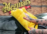 Meguiar's Supreme Drying Towel XL - extra hustý a savý sušicí ručník z mikrovlákna, 85 x 55 cm, 1 050 g/m2