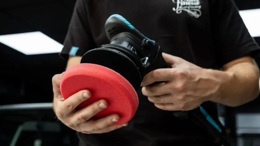 Mäkký leštiaci kotúč 75 mm Auto Finesse Revitalise - 3. krok