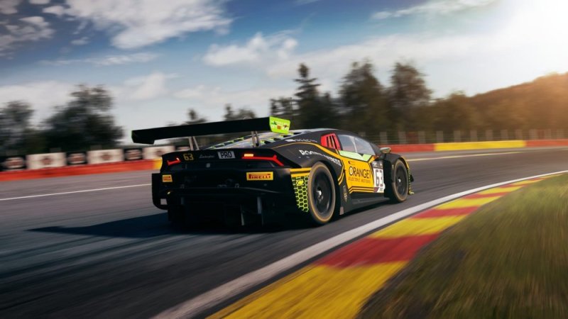 První závod na simulátoru Assetto Corsa v MEGA DETAILU - středa 9. 7. 2025