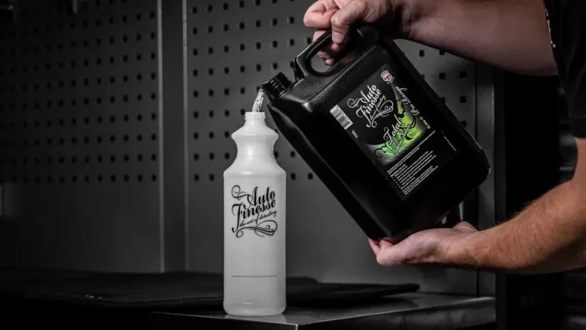 Čistič interiéru Auto Finesse Total 5000 ml