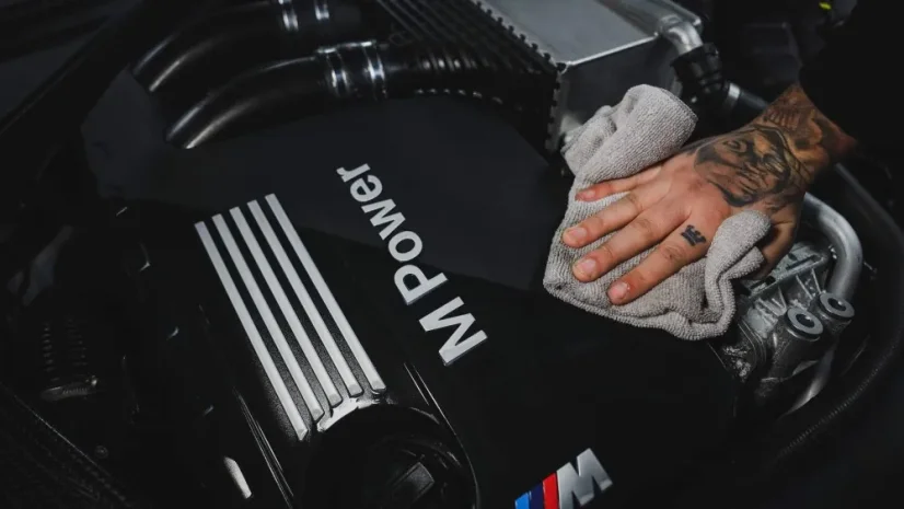 Oživovač a ochrana plastov Auto Finesse Dressle 500 ml