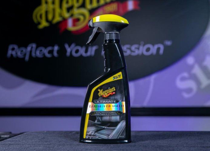 Čistič a kondicionér na kůži do interiéru auta - Meguiar's Ultimate Leather Detailer - 473 ml Čistič a kondicionér na kůži do interiéru auta - Meguiar's Ultimate Leather Detailer - 473 ml