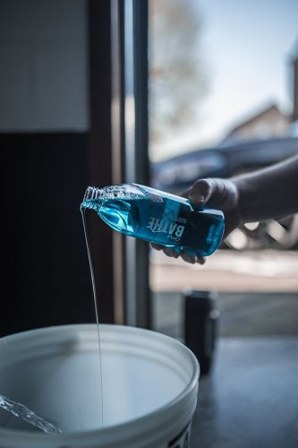 Gyeon Q2M Bathe 4000 мл автошампунь