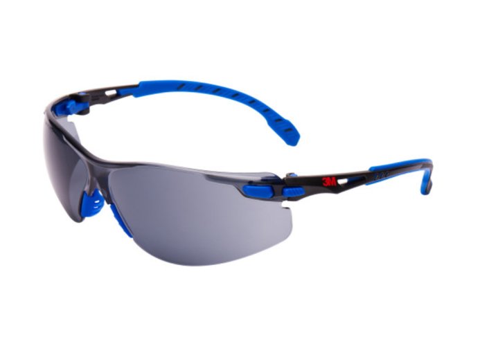 3M™ Solus™ ochranné okuliare rady 1000, model: S1102SGAF-EU, farba zorníka: dymová