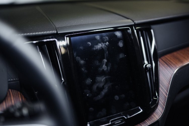 Koch Chemie Speciální čistič povrchů v interiéru Koch Allround Surface Cleaner 500ml s rozprašovačem  367500