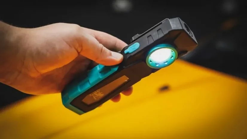 Detailingové inšpekčné svetlo Auto Finesse Swirl Spotter