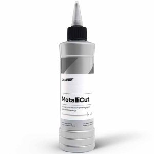 Leštící pasta na kovy - CarPro MetalliCut - 150 ml