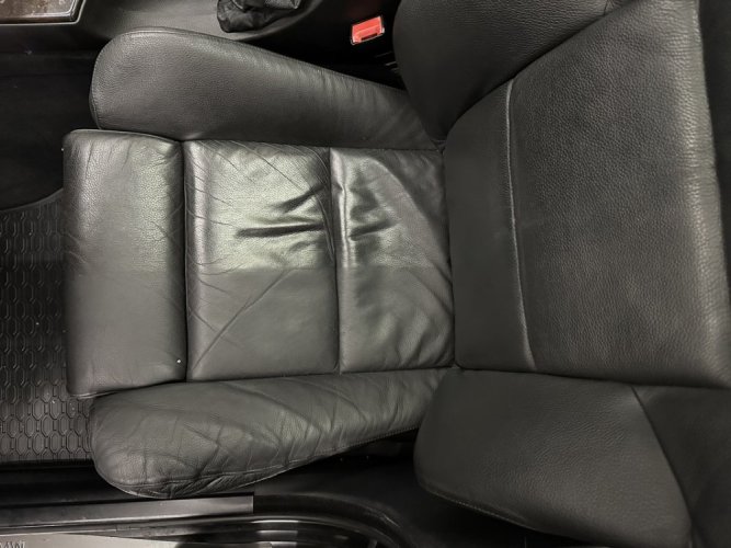 SWAG Lady Leather Cleaner RTU - Čistič kůže (500ml)