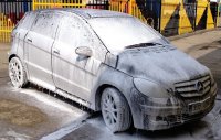 Aktivní pěna s odstraňovačem hmyzu Koch Chemie Vorreiniger B (VB) 1 litr