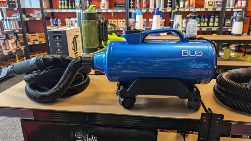 Dvoumotorový elektrický vysoušeč na detailing BLO AIR-GT