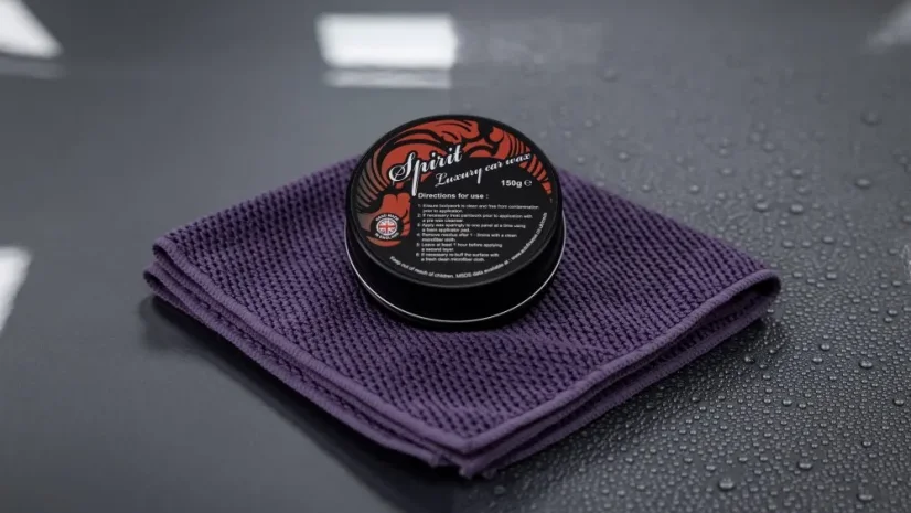 Prémiový karnaubský vosk Auto Finesse Spirit 150 g Prémiový karnaubský vosk Auto Finesse Spirit 150 g