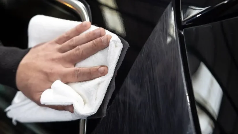 Oživovač vybledlého laku a leštěnka Auto Finesse Renew Paint 500 ml