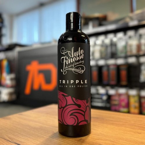 Leštěnka s voskem vše v jednom Auto Finesse Tripple 500 ml