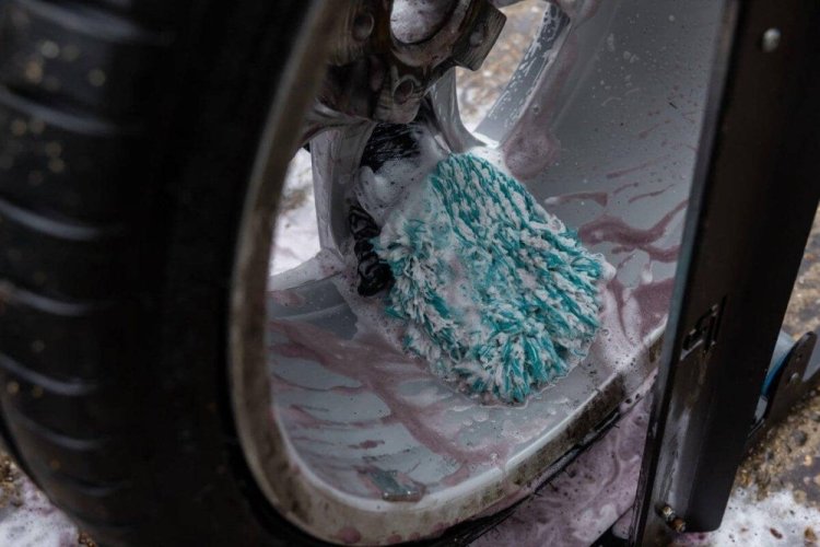 Rukavice na mytí disků kol Auto Finesse Ultra Plush