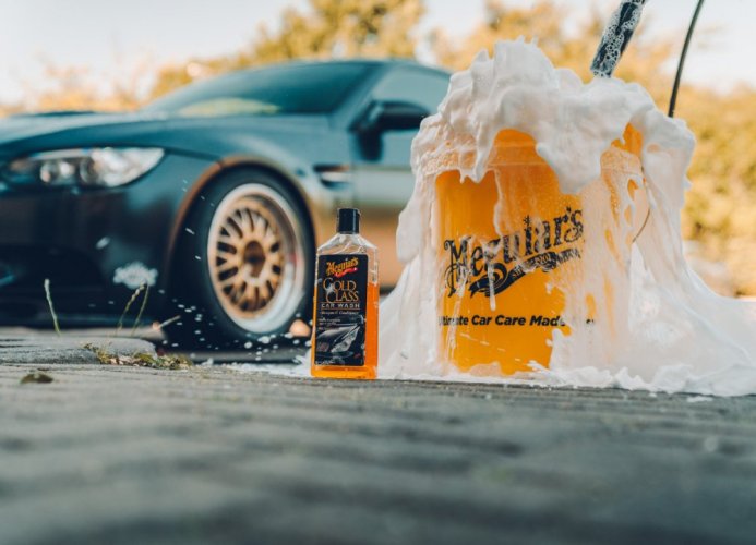 Extra hustý autošampon s kondicionéry - Meguiar's Gold Class Car Wash Shampoo & Conditioner - 1892 ml