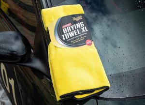 Meguiar's Supreme Drying Towel XL - extra hustý a savý sušicí ručník z mikrovlákna, 85 x 55 cm, 1 050 g/m2