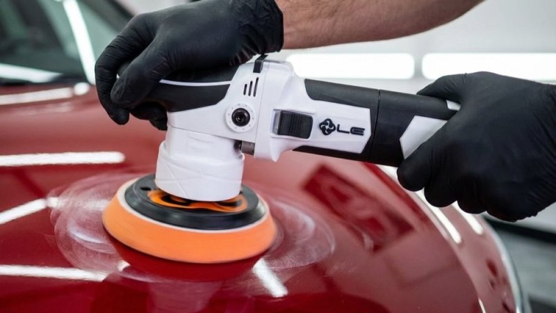 Jak vyleštit auto krok za krokem: co všechno potřebuješ na leštění laku