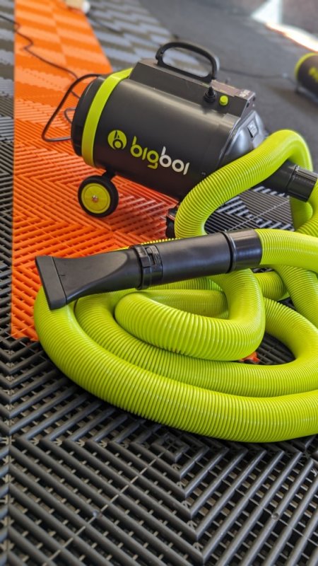 Elektrický vysoušeč po mytí BigBoi BlowR PRO