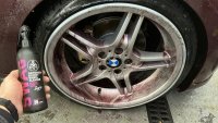 Čistič alu kol a odstraňovač polétavé rzi - SWAG Deironizer Bloody Wheel Cleaner - 500 ml