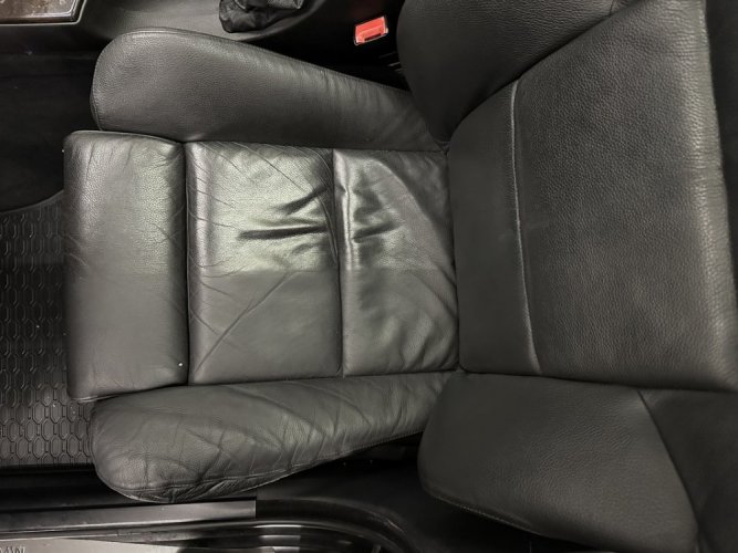 SWAG Leather Cleaner Concentrate - Koncentrovaný čistič kůže (250ml)