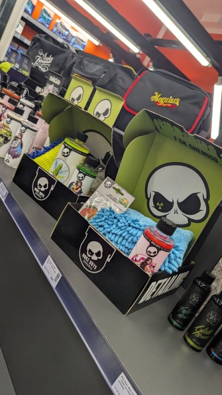 Dárkové sady autokosmetiky ihned skladem na Praze 10