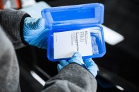 Koch Chemie Очищувальна глина синя Clay 200 г - Reinigungsknete blau