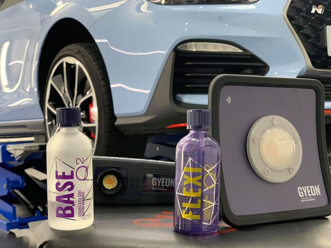 Gyeon Prism Plus detailingové inspekční světlo