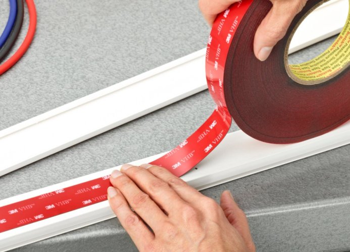 3M™ VHB™ šedá oboustranně silně lepicí akrylová páska GPH-110GF, šířka 19 mm, délka 3 m
