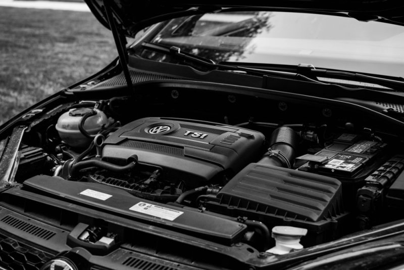 Teplota oleje v motoru: jaká je ideální a kdy hrozí problém