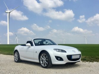 Kabriolet s pevnou střechou: s těmito 5 modely si zaručeně užijete spoustu zábavy