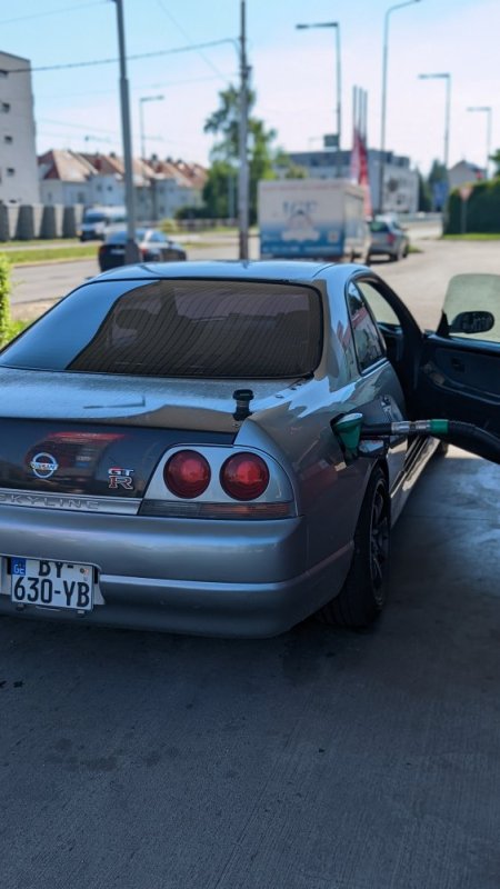 Víkend byl super, skyline na silnici a pak test vysoušeče BigBoi BlowR Mini+