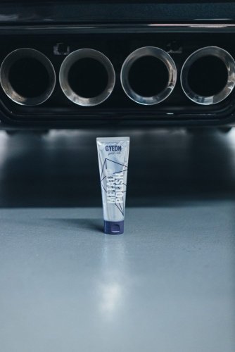 Gyeon Q2R MetalPolish 120 мл полірувальна паста для металів