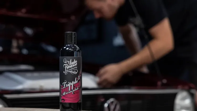 Leštěnka s voskem vše v jednom Auto Finesse Tripple 250 ml