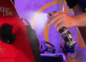 Meguiar's Air Re-Fresher Odor Fighting Spray - Black Chrome Scent - osvěžovač vzduchu v rozprašovači, vůně "Black Chrome", 237 ml
