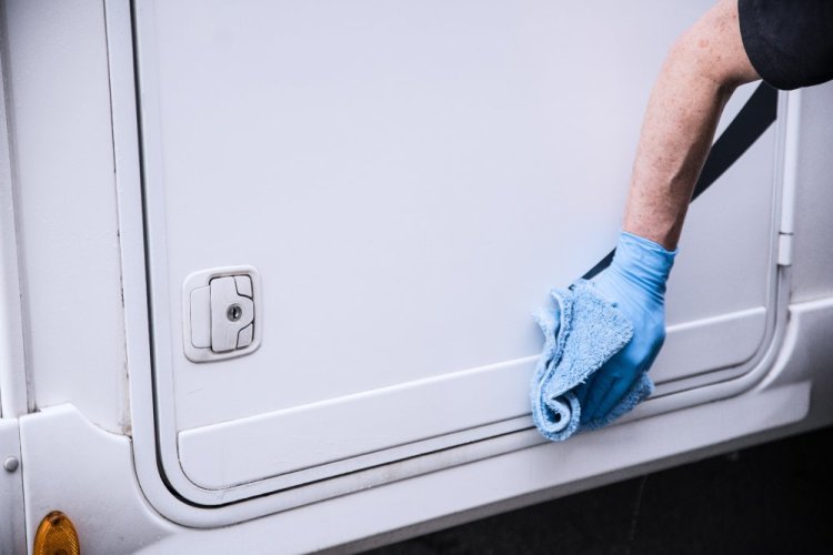 Засіб для миття автомобіля без води Koch Chemie Wash & Finish (WF) 1 літр
