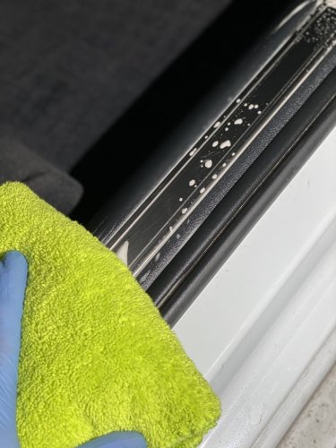 Čistič kůže, textílie a plastů Koch Chemie Mehrzweckreiniger (MZR) 1 litr