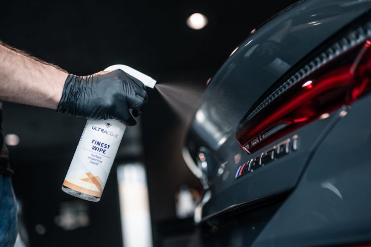 Ultracoat Finest Wipe inspekční čistič a odmašťovač laku (500ml)