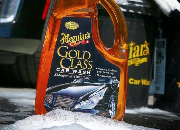 Extra hustý autošampon s kondicionéry - Meguiar's Gold Class Car Wash Shampoo & Conditioner - 1892 ml