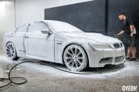 Aktivní pěna na předmytí karoserie (koncentrát) - Gyeon Q2M Foam - 4 l
