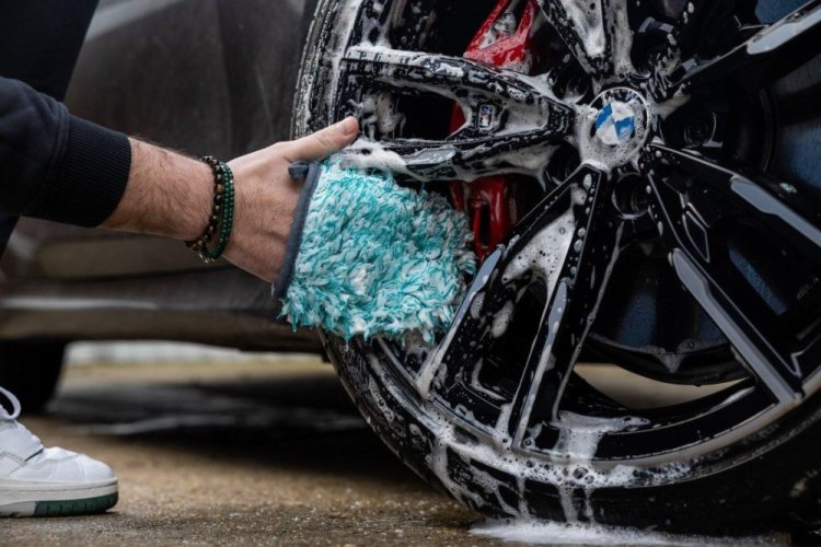 Rukavice na mytí disků kol Auto Finesse Ultra Plush