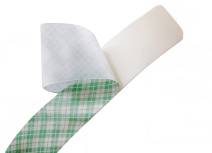 3M™ penová obojstranná páska 4032, biela, 19 mm x 10 m