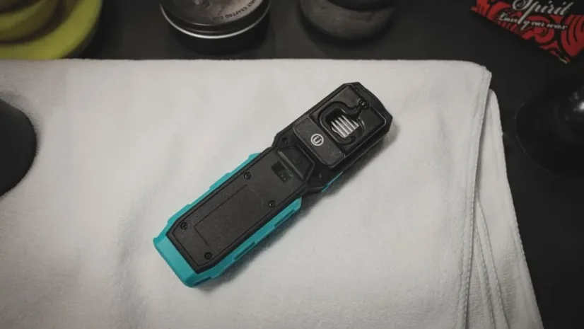 Detailingové inspekční světlo Auto Finesse Swirl Spotter
