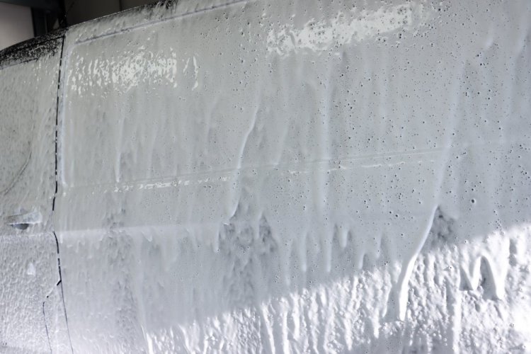 Alkalická aktívna pena na predumytie auta Koch Chemie Super Foam 22 litrov